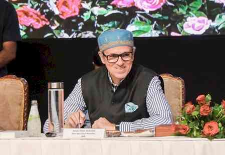 Omar congratulates rly authorities as first foodgrain freight train reaches Kashmir Valley