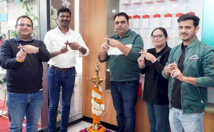 OnePlus opens its first exclusive store in Mohali at HLP Gallerria