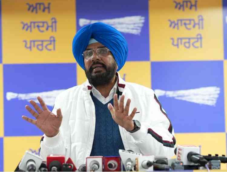 BJP Insults Sikh Maryada, Hurts Sentiments of Punjabis by Making ‘Cartoons’ of Guru Sahib and Sahibzadas: Kuldeep Dhaliwal