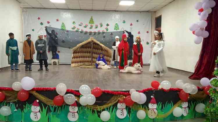 Christmas celebrated with joy and a spirit of brotherhood at APJ School