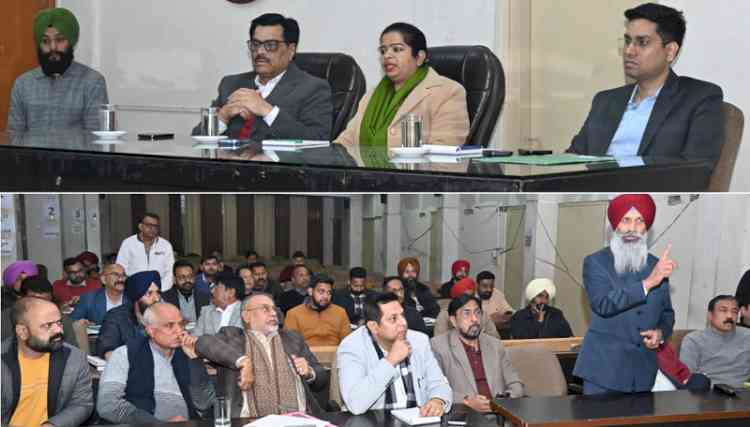 Mayor Inderjit Kaur, MLA Bagga and MC Chief hold meeting with councillors; issue directions to expedite development works