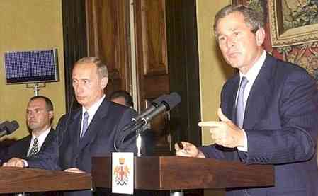 Putin warned Bush about NATO, Ukraine years before rupture