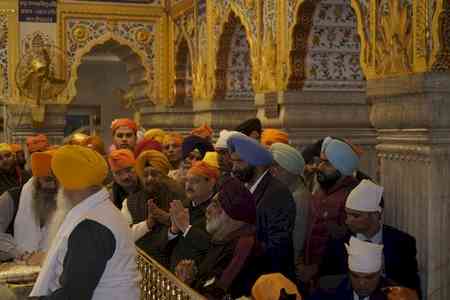 Veer Bal Diwas: JP Nadda offers prayers at Gurdwara Sis Ganj Sahib
