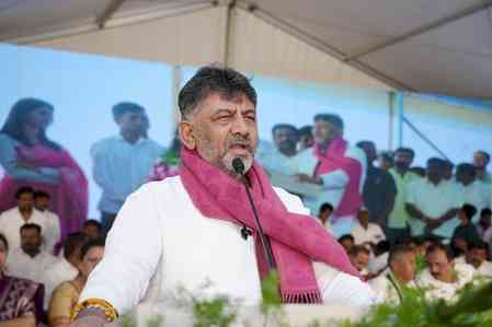 Don't interfere in Karnataka's affairs: Shivakumar tells Kerala CM on bulldozer remark