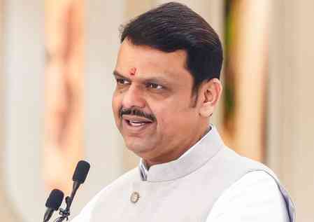 No hurdles in BJP-Shiv Sena alliance for municipal polls: Maha CM