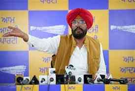 BJP-led Central Government Conspiring to Snatch Livelihood of the Poor: Kuldeep Dhaliwal