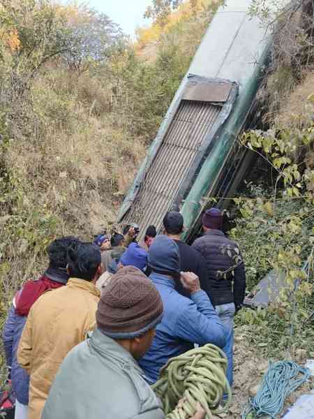 U'khand bus accident: CM Dhami expresses distress, says closely monitoring rescue efforts