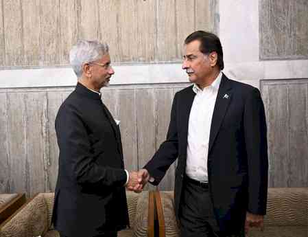 EAM Jaishankar meets Pakistan's National Assembly Speaker in Bangladesh