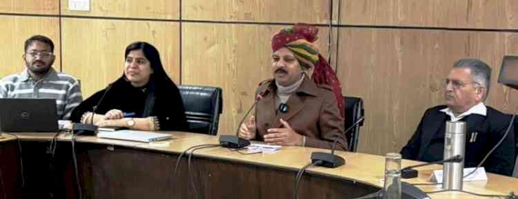 हमारी संस्कृति, परंपरा और आत्मा का केंद्र हैं गांवः डॉ. वीरेंद्र सिंह चौहान