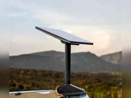 Elon Musk announces free Starlink services for Venezuela