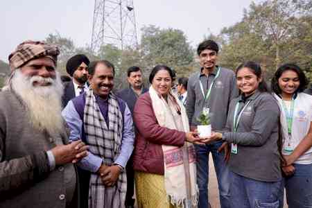 Drive to clean Yamuna turning into a people’s movement: Delhi CM Rekha Gupta