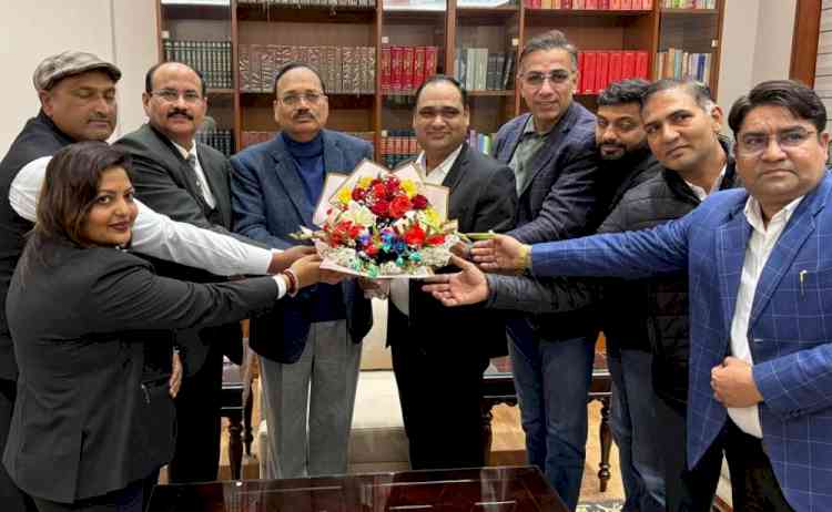 Rohtak Advocates meet with the CJI under the leadership of Dr. Vijender Ahlawat