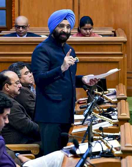 Sirsa dares AAP MLAs to join Delhi Assembly debate on pollution tomorrow