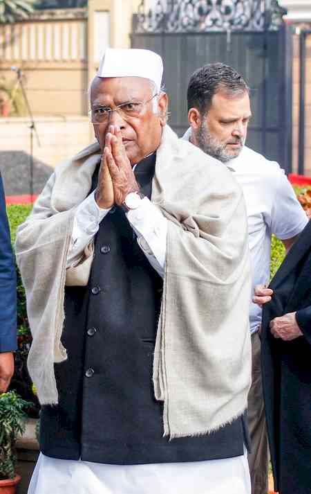 Congress appoints 'senior observers' for poll-bound states