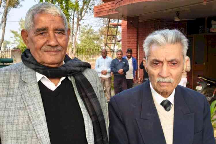 गवर्नमेंट एम्पलाइज कोऑपरेटिव हाउस बिल्डिंग सोसायटी के प्रधान बने डॉ. मरवाह