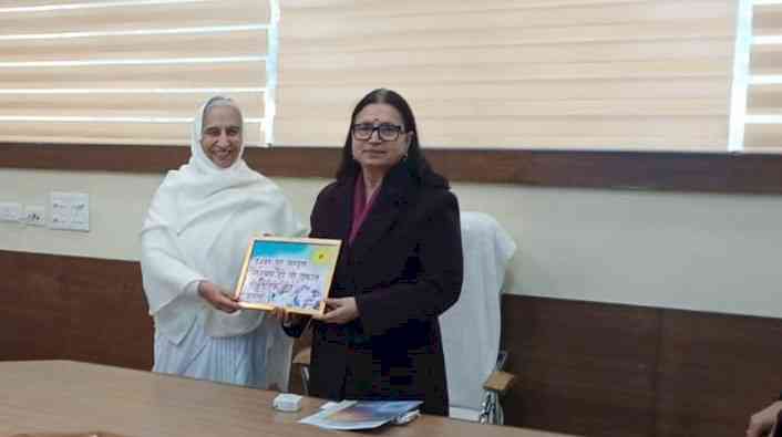 Brahma Kumaris’ Global Peace House shows interest in setting up Rajyoga Thought Lab at PU