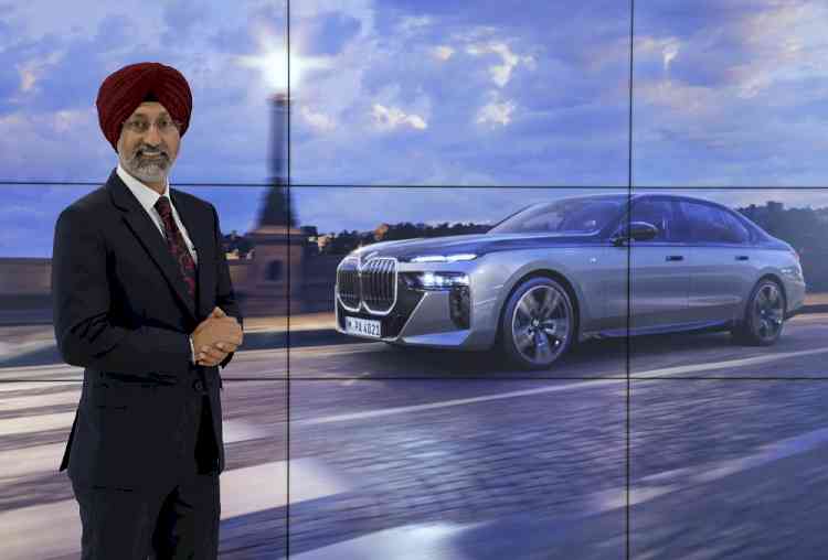 Unstoppable High-Performance Drive: BMW Group India delivers record-breaking annual sales with high growth momentum.