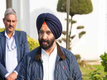 Sirsa urges Atishi, AAP MLAs to join pollution debate in Delhi Assembly on Friday