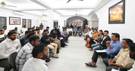 Students threaten to intensify protest over Telangana's move to take back land from varsity