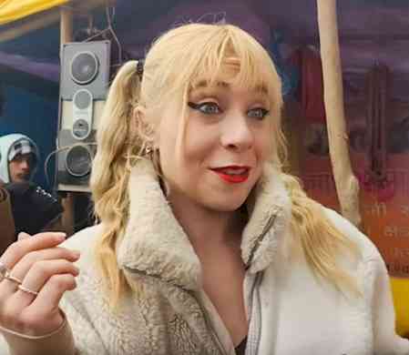 Prayagraj: Italian woman visits Magh Mela, calls India ‘magical’