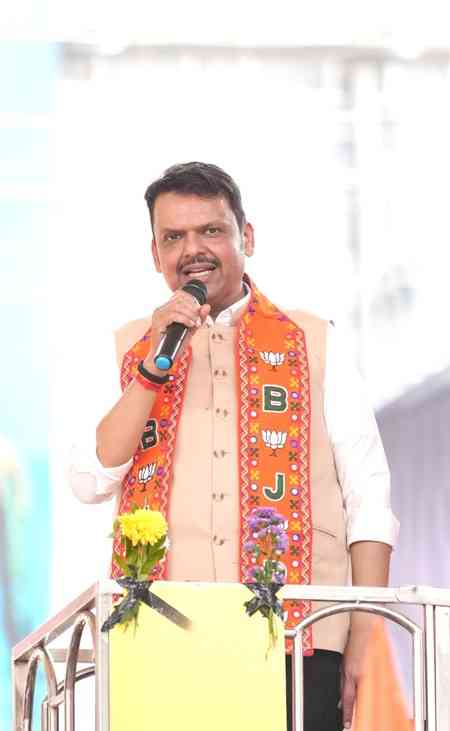 Marathi and Hindu inseparable: Fadnavis doubles down pitch for Mumbai Mayor (IANS Interview) 