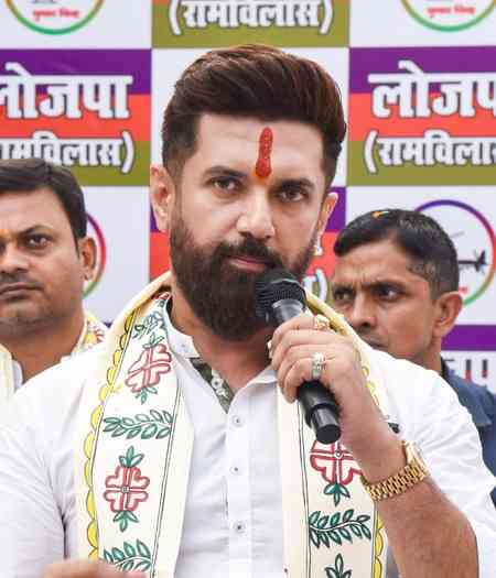 'Not right to comment till formal decision is made collectively': Chirag Paswan on speculation over Tej Pratap Yadav joining NDA