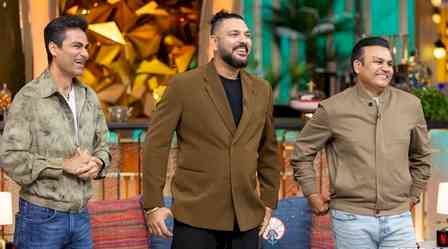 Kapil Sharma solves the mystery of why cheerleaders wanted Dravid Instead of Yuvi-Sehwag on the pitch