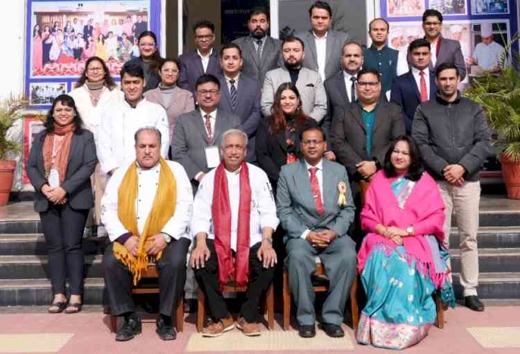 आईएचएम, रोहतक में नेक्स्ट-जेन रेवेन्यू मैनेजमेंट एवं हॉस्पिटैलिटी में एआई एप्लीकेशंस विषय पर राष्ट्रीय एफडीपी संपन्न