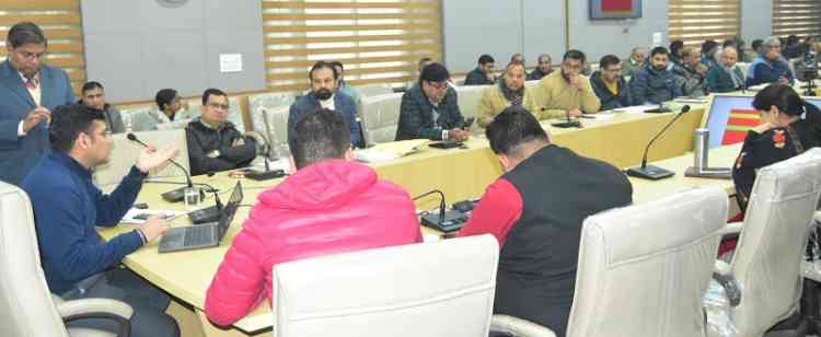 सभी शिकायत पोर्टल की लंबित शिकायतों की समीक्षा बैठक, शीघ्र उचित निपटारे के निर्देश