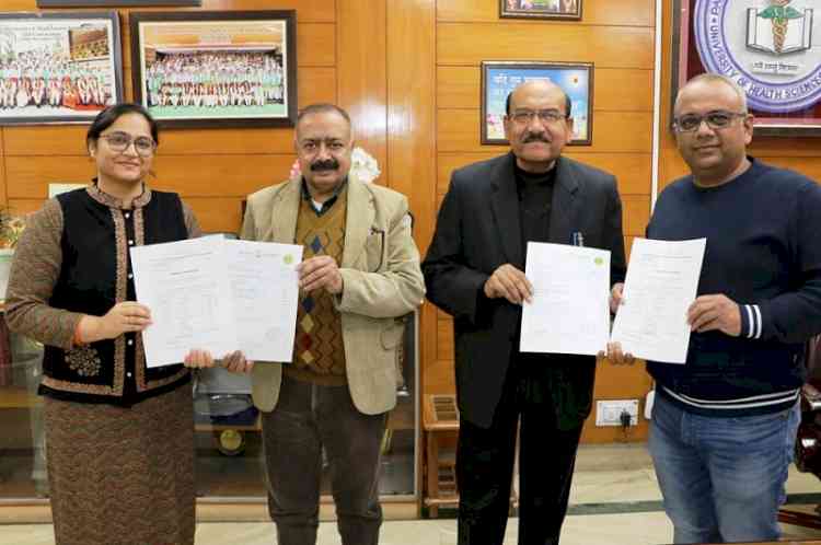 A new achievement in Medical Education at UHSR, Dr. Aarti and Dr. Kamal Complete MHPE Course