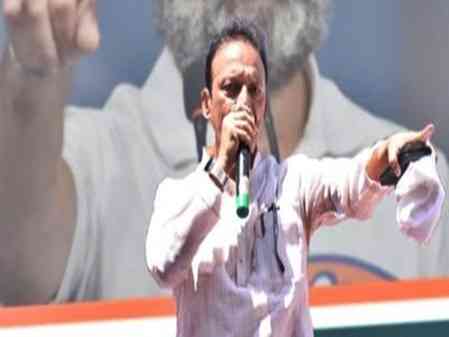 Cong legislator seeks Mumbai party chief’s resignation over poor BMC show; served show-cause notice