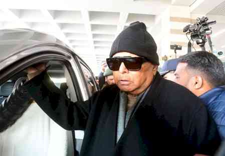 Delhi HC to hear tomorrow pleas filed by Lalu Prasad, family challenging framing of charges in IRCTC hotel scam case