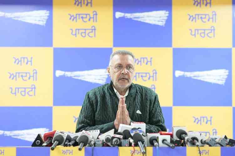 Bhagwant Mann Govt will come door to door to make Mukhyamantri Sehat Cards free for every household: Dr Balbir Singh