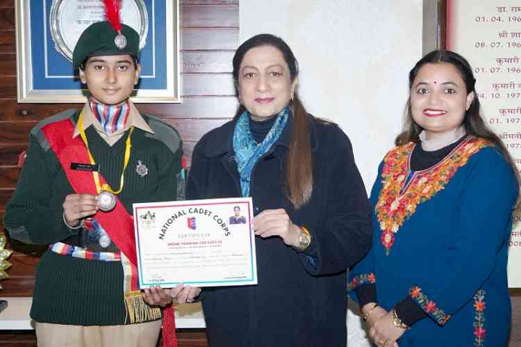 KMV NCC Cadet Simran Kaur Excels at Central Drone Training Camp in Ludhiana