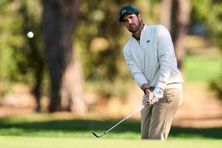 Golf: Nacho Elvira wins ahead of McIlroy and Lowry in Dubai Invitational