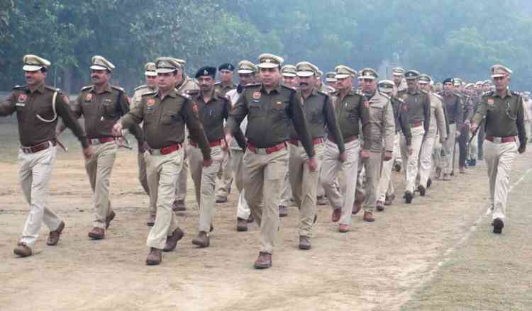 रोहतक पुलिस लाइन में साप्ताहिक परेड आयोजित