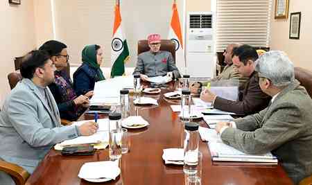 Omar Abdullah holds pre-budget consultation with key Depts
