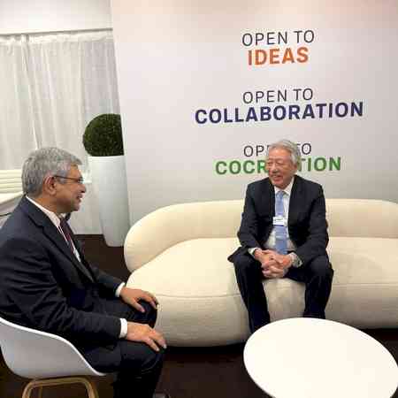 India’s growth story wins global trust at Davos: Ashwini Vaishnaw