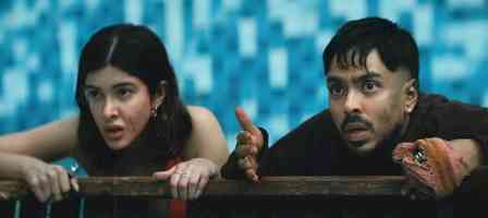 Shanaya Kapoor, Adarsh Gourav’s Tu Yaa Main trailer promises romance, thrill and a fight for survival