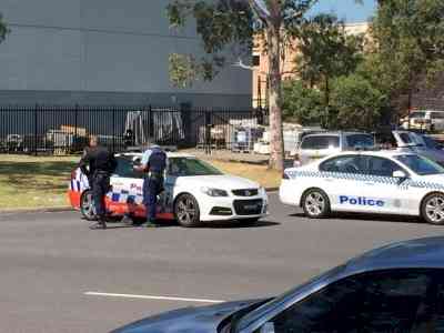 Australia: Manhunt for suspect underway after three shot dead west of Sydney