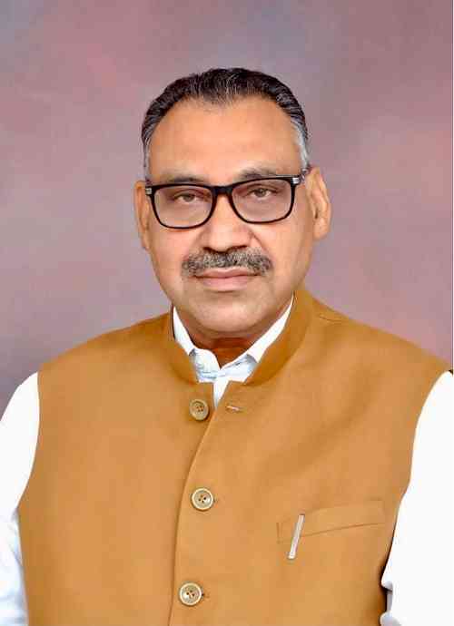 Dewan Calls for Urgent U.S. Trade Agreement to Save Ludhiana Hosiery Industry