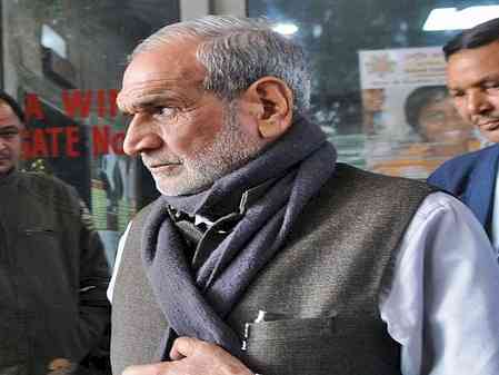 Punjab BJP condemns Cong for celebrating relief to Sajjan Kumar in 1984 riots case