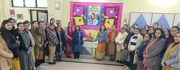 PCM S.D. College for Women Observes Basant Panchami with Spiritual Fervour