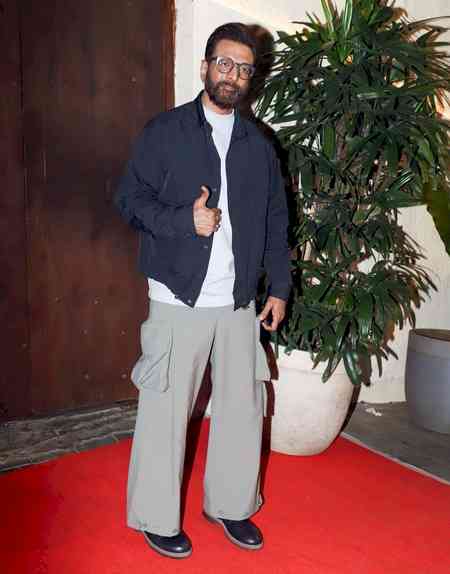 Jaaved Jaaferi says he switched off other artistic pursuits on ‘Mayasabha’