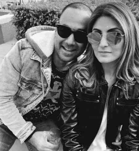 Kareena Kapoor wishes 'laughs & smiles' for Riddhima Kapoor on her 20th wedding anniversary