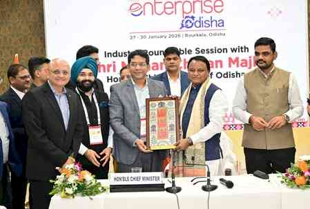 CM Majhi inaugurates 20 industrial projects valued at Rs 8,884 crore, boosting Odisha's employment opportunities