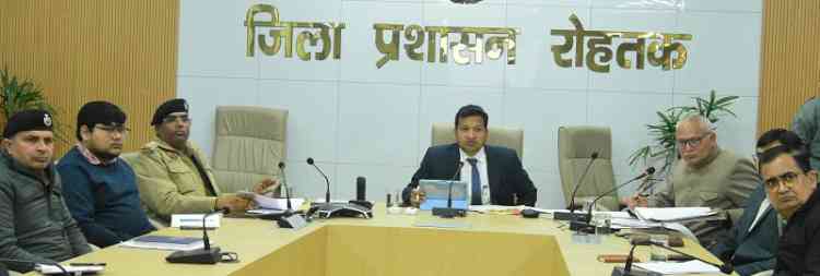 DC Sachin Gupta Sets 15-Day Deadline to Fix Blackspots in Rohtak