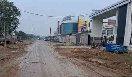 CAQM teams detect 102 road dust violations in Greater Noida