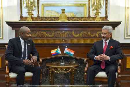EAM Jaishankar, Comoros counterpart Mohamed discuss cooperation in health, sports, capacity building