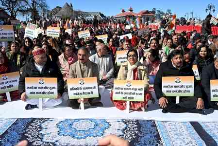 Himachal CM, Cabinet colleagues observe two-hour fast against dilution of MGNREGA